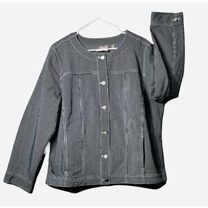 Chicos Top Womens Size L Deep Navy Railroad Stripe Long Sleeve Button Up NWT